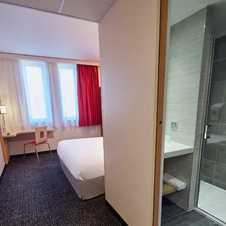 Premiere Classe Ferrand Centre Hotel 2*